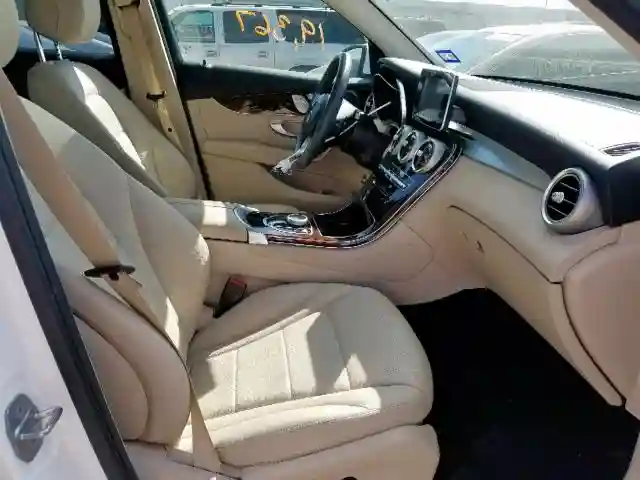 WDC0G4JB2JV021935 2018 MERCEDES-BENZ GLC 300-4
