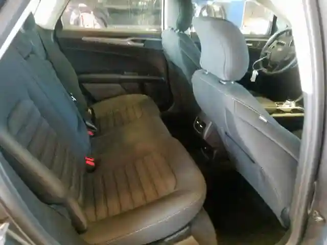 3FA6P0LUXKR221456 2019 FORD FUSION SE-5