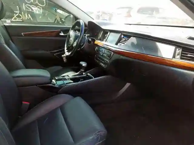 KNALC4J16H5060489 2017 KIA CADENZA PREMIUM-4