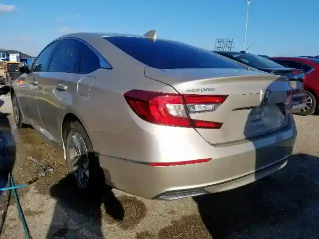 1HGCV1F43KA040263 2019 HONDA ACCORD EX-2