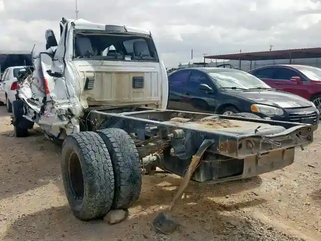 3C7WRTCL6FG551659 2015 RAM 3500-2