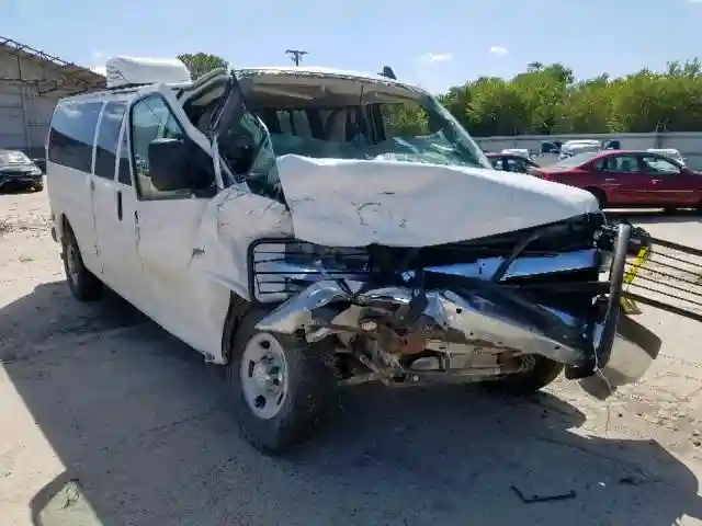1GAZGPFG5J1342516 2018 CHEVROLET EXPRESS G3500 LT-0