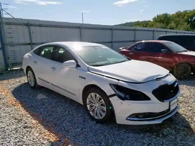 1G4ZP5SZ2JU123574 2018 BUICK LACROSSE ESSENCE-0
