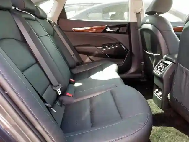 KNALC4J16H5060489 2017 KIA CADENZA PREMIUM-5