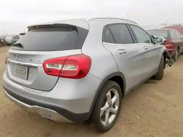 WDCTG4GB6JJ401923 2018 MERCEDES-BENZ GLA 250 4MATIC-3