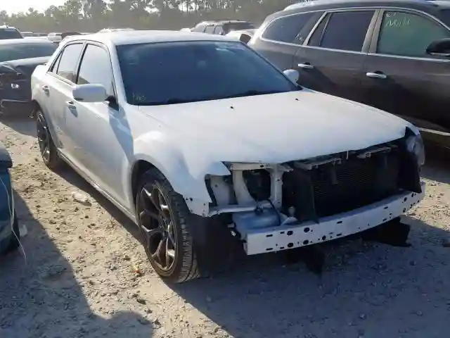 2C3CCABG9FH845832 2015 CHRYSLER 300 S-0
