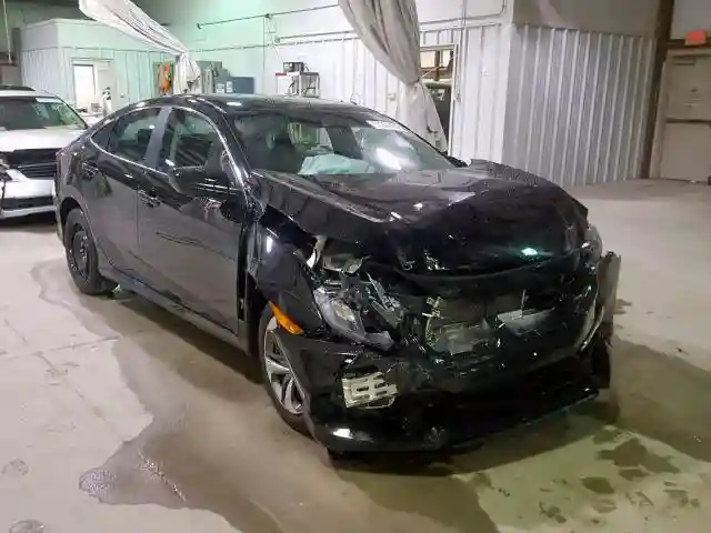 2HGFC2F6XKH579541 2019 HONDA CIVIC LX-0