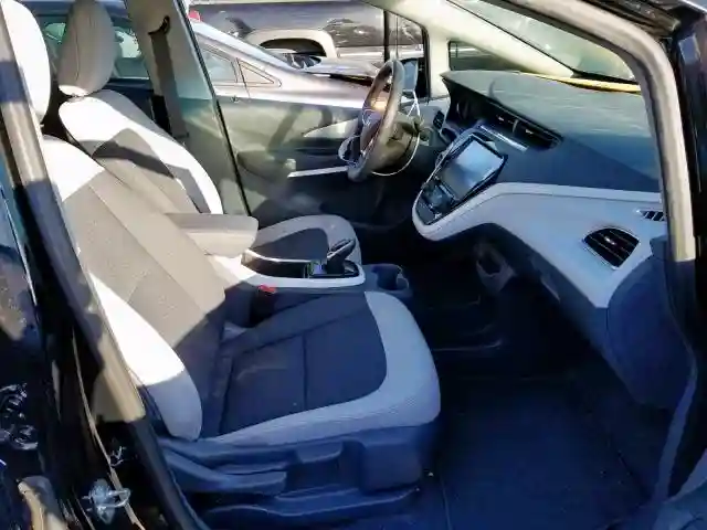 1G1FW6S08H4131750 2017 CHEVROLET BOLT EV LT-4