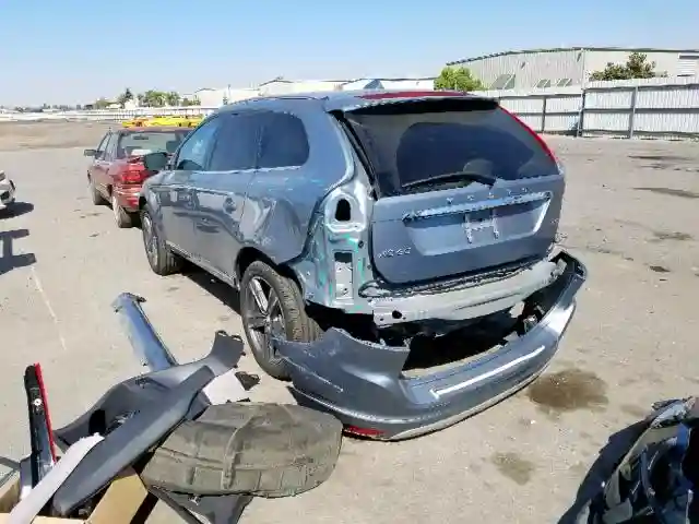 YV440MDR4H2062824 2017 VOLVO XC60 T5-2