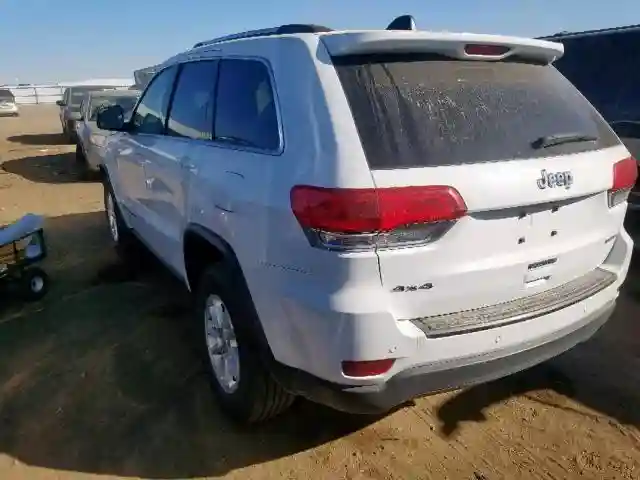 1C4RJFAG9JC263378 2018 JEEP GRAND CHEROKEE LAREDO-2