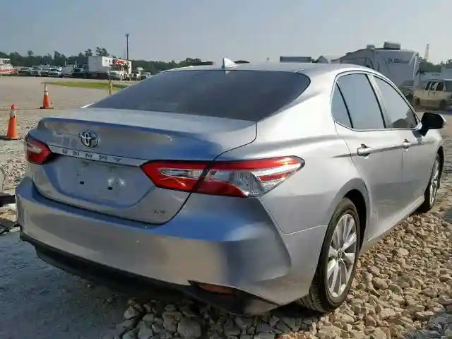 4T1B11HK8KU701751 2019 TOYOTA CAMRY L-3