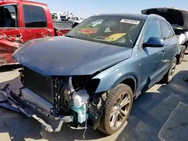 WA1BCCFS3JR020454 2018 AUDI Q3 PREMIUM-1