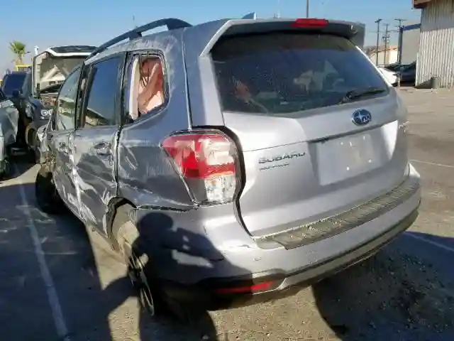 JF2SJAEC8HH466398 2017 SUBARU FORESTER 2.5I PREMIUM-2