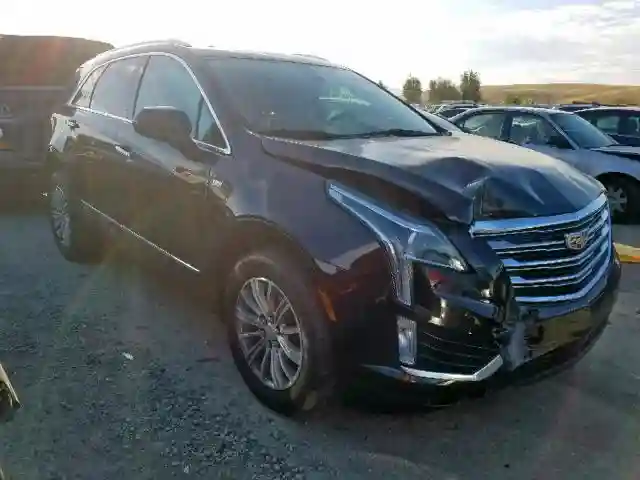 1GYKNDRS1HZ210341 2017 CADILLAC XT5 LUXURY-0