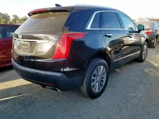 1GYKNDRS1HZ210341 2017 CADILLAC XT5 LUXURY-3
