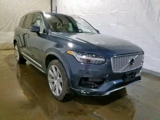 YV4A22PL9K1473531 2019 VOLVO XC90 T6-0