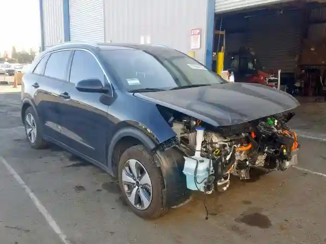 KNDCM3LD2J5178434 2018 KIA NIRO LX-0