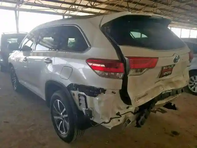 5TDJGRFH2KS061271 2019 TOYOTA HIGHLANDER HYBRID-2