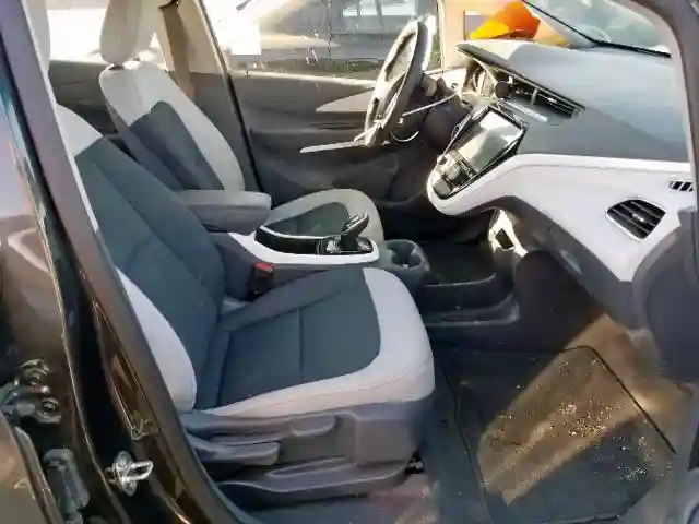 1G1FW6S07H4136096 2017 CHEVROLET BOLT EV LT-4