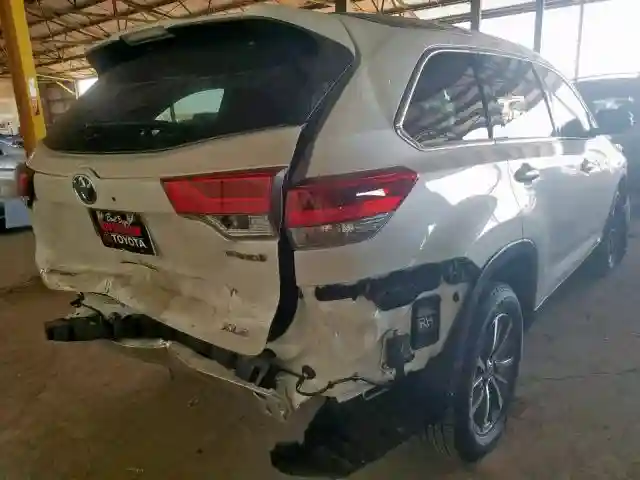 5TDJGRFH2KS061271 2019 TOYOTA HIGHLANDER HYBRID-3
