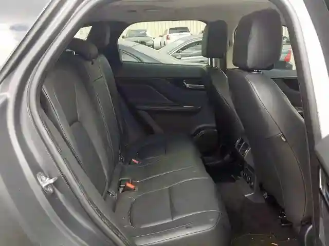 SADCJ2BV7HA063167 2017 JAGUAR F-PACE PREMIUM-5