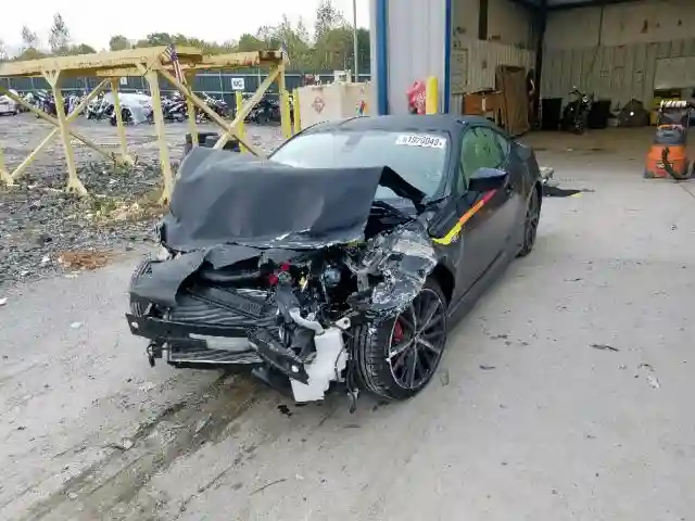 JF1ZNAE10K9701562 2019 TOYOTA 86 GT-1
