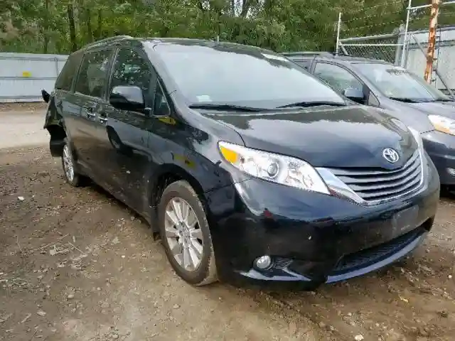 5TDDK3DC5FS124272 2015 TOYOTA SIENNA XLE-0