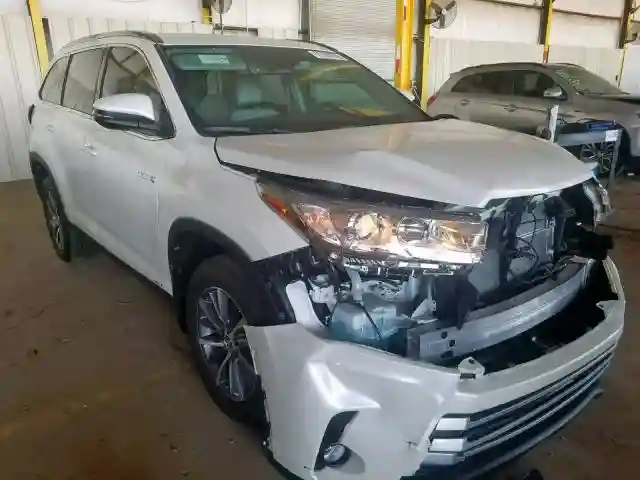 5TDJGRFH2KS061271 2019 TOYOTA HIGHLANDER HYBRID-0
