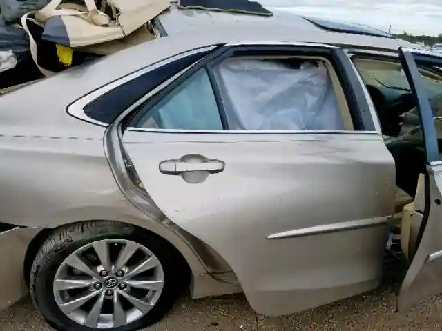 4T1BK1FK8HU582592 2017 TOYOTA CAMRY XSE-5