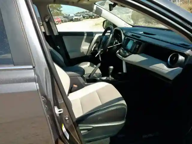 JTMDJREV7HD079677 2017 TOYOTA RAV4 HV LIMITED-4