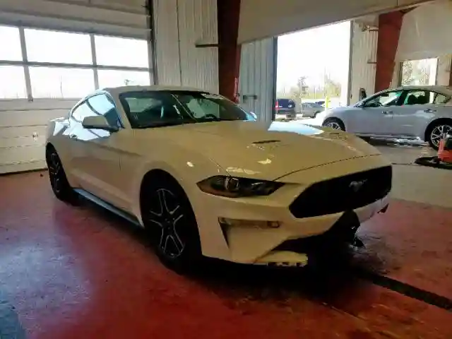 1FA6P8TH0J5156507 2018 FORD MUSTANG-0