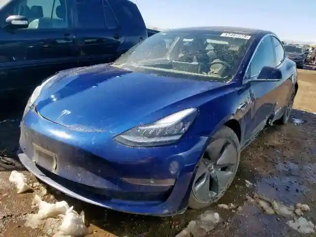 5YJ3E1EA0JF005482 2018 TESLA MODEL 3-1