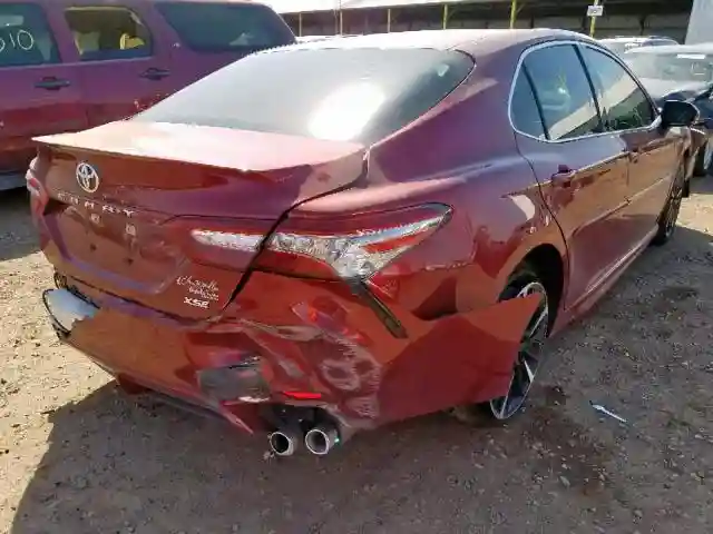 4T1B61HK0JU654473 2018 TOYOTA CAMRY XSE-3