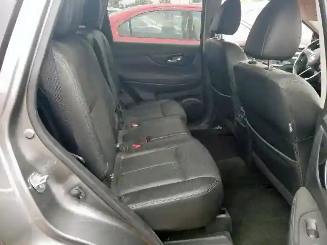 JN8AT2MV1JW317897 2018 NISSAN ROGUE S-5