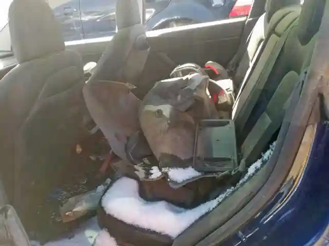 5YJ3E1EA0JF005482 2018 TESLA MODEL 3-5