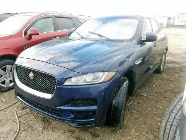 SADCS2BV6HA069605 2017 JAGUAR F-PACE-1