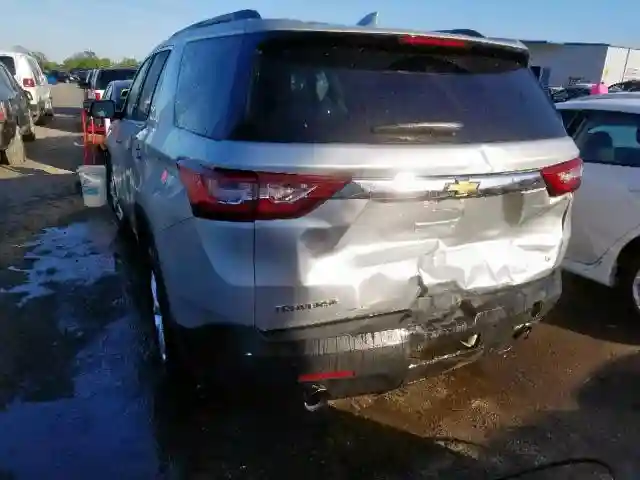 1GNERGKW3KJ218024 2019 CHEVROLET TRAVERSE LT-2