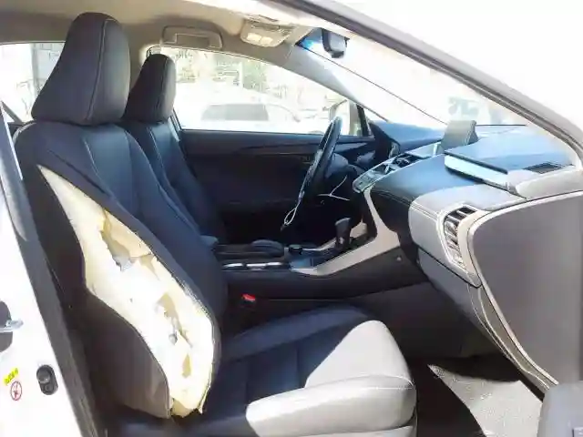 JTJYARBZ2G2033836 2016 LEXUS NX 200T-4