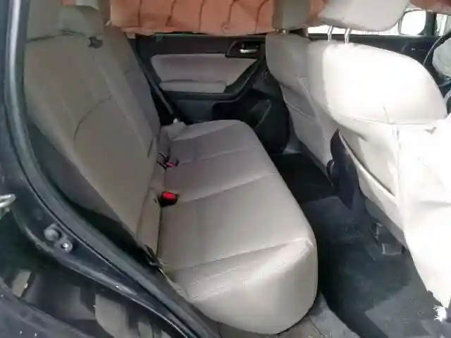 JF2SJALC5HH424175 2017 SUBARU FORESTER 2.5I LIMITED-5