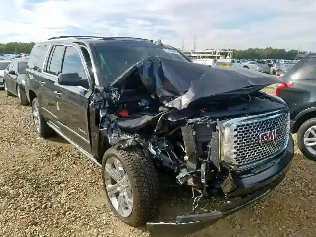1GKS2HKJ9HR118440 2017 GMC YUKON XL DENALI-0