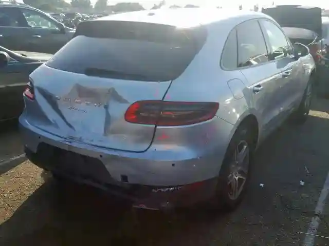 WP1AA2A56JLB02764 2018 PORSCHE MACAN-3