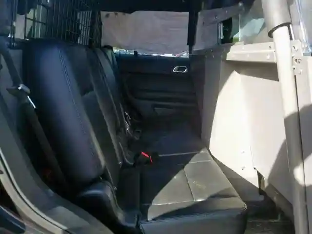 1FM5K8ARXJGA16030 2018 FORD EXPLORER POLICE INTERCEPTOR-5