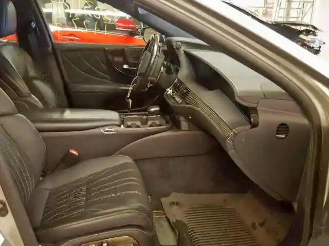 JTHC51FF3J5003395 2018 LEXUS LS 500 BASE-4