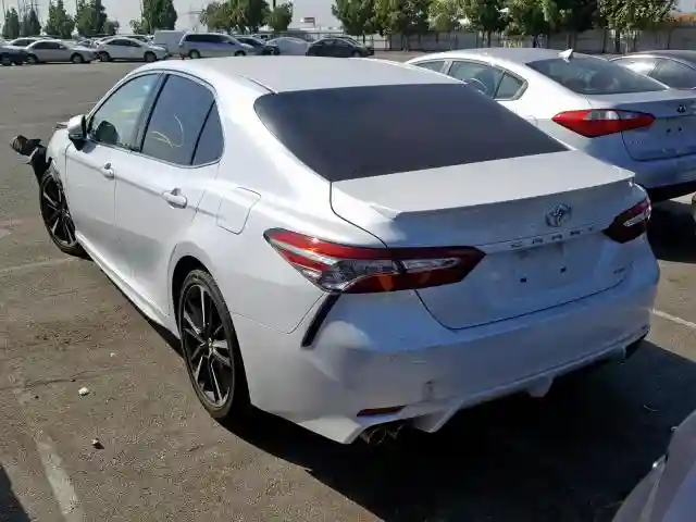 4T1B61HK3JU012782 2018 TOYOTA CAMRY XSE-2