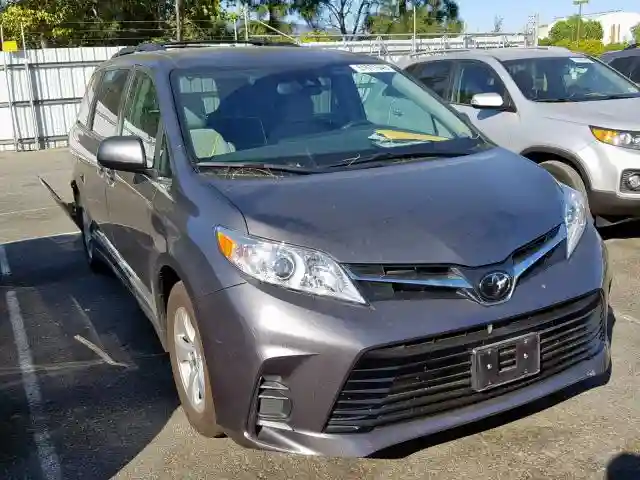 5TDKZ3DC6KS989314 2019 TOYOTA SIENNA LE-0
