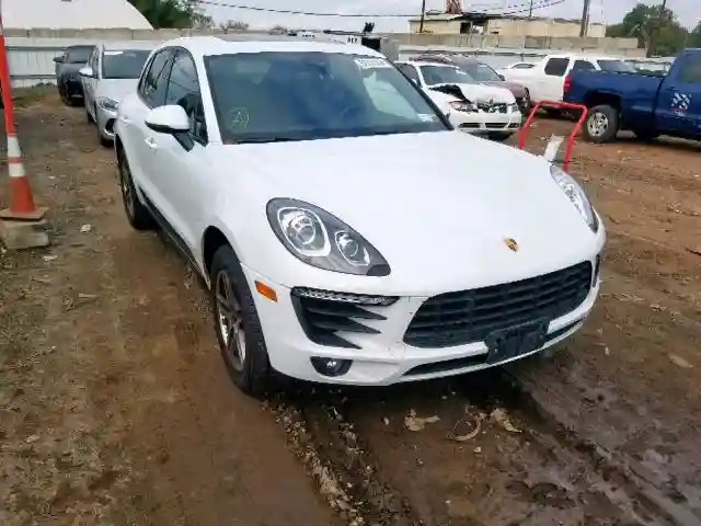 WP1AA2A53HLB01369 2017 PORSCHE MACAN-0