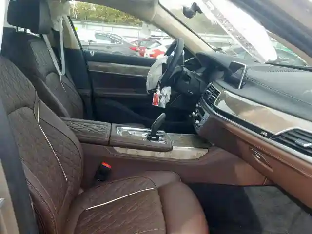 WBA7U2C07LGM27503 2020 BMW 750 XI-4