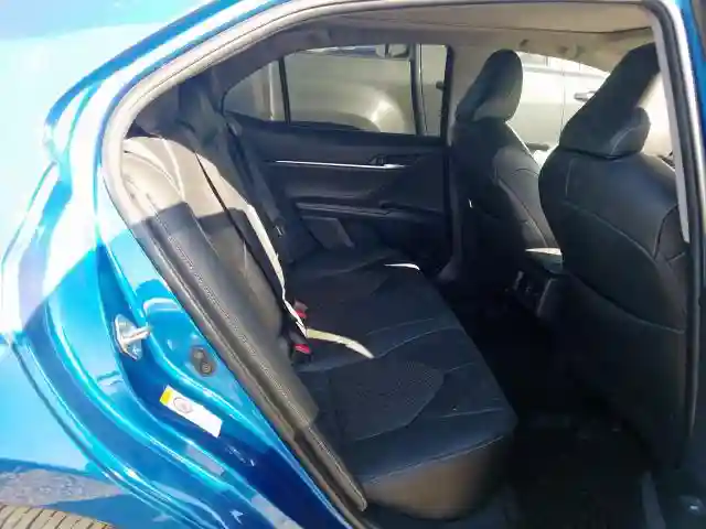 4T1B61HK8JU117740 2018 TOYOTA CAMRY XSE-5