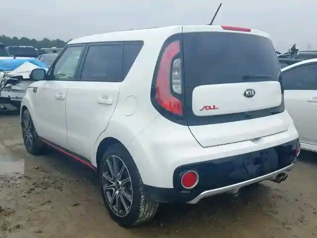 KNDJX3AAXJ7906125 2018 KIA SOUL !-2