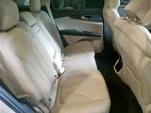 2LMPJ6KP1HBL54225 2017 LINCOLN MKX SELECT-5